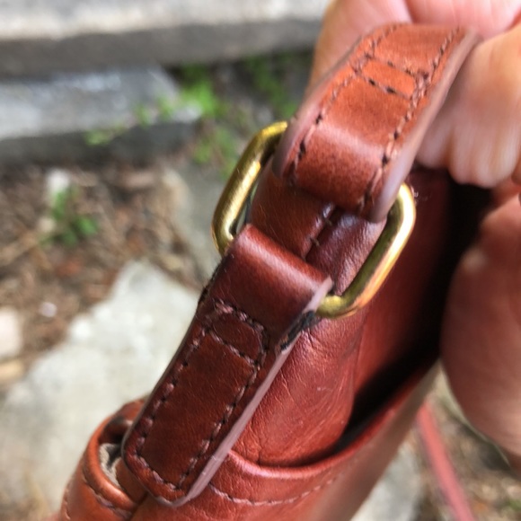 Margot Leather Crossbody-Brown-10x8-Multi Compartment-Zip Top Closure-GUC - Picture 9 of 17